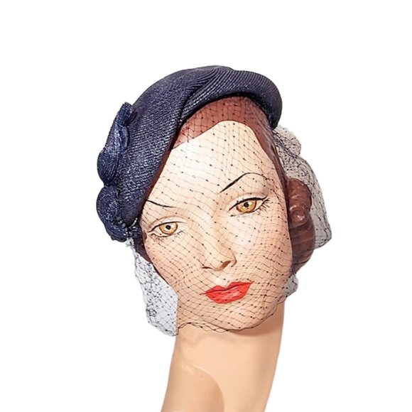 Vintage Accessories - Navy Blue 1950s Vintage Draped Profile Hat With A Veil And Side Decoration